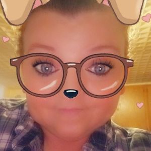 Meet your Posher, Pamela